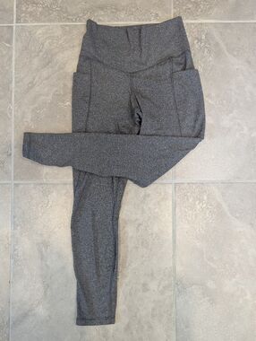 NWOT High-Rise Ankle Leggings in Heather Gray